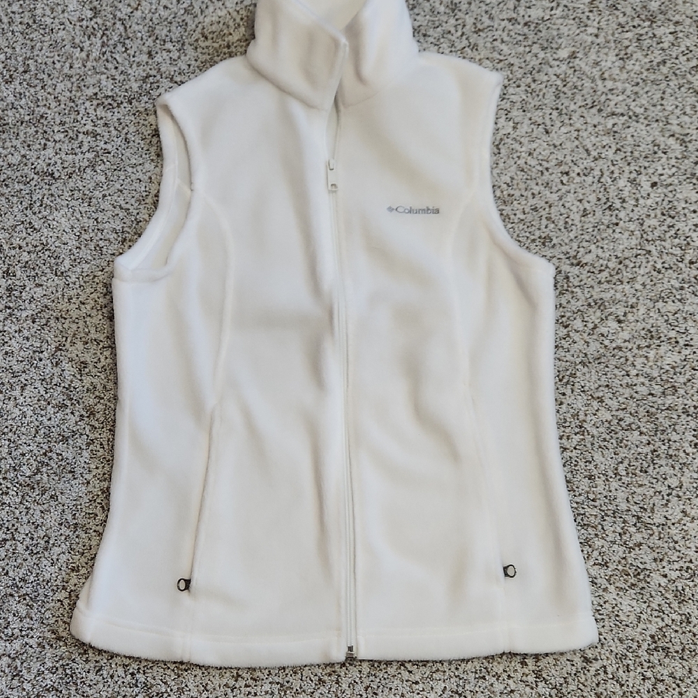 Columbia Women's White Fleece Vest